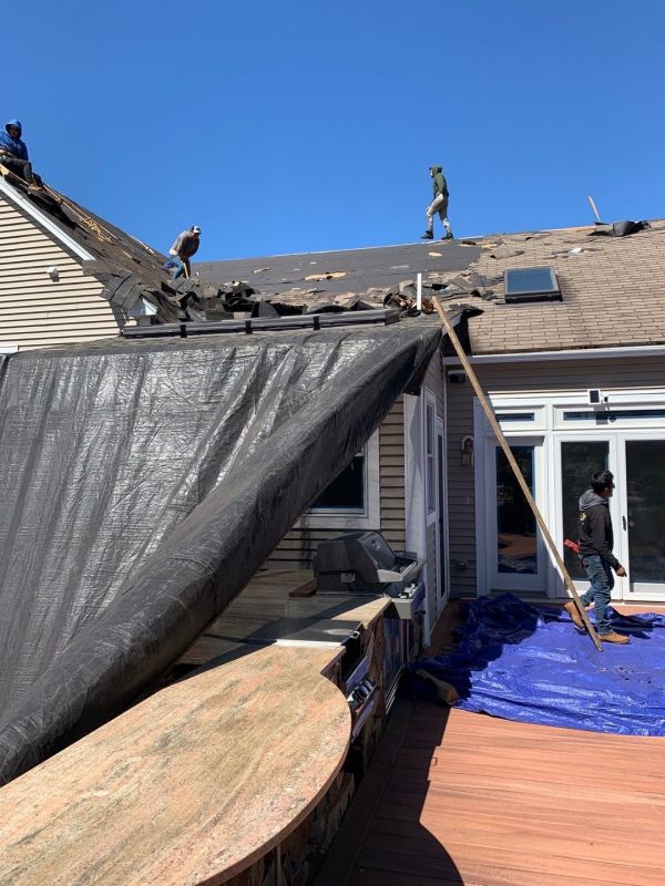 Tar Roof Replacement in Berlin Center, OH